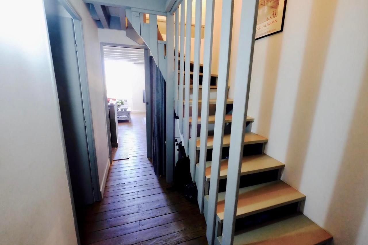 Superbe T3 Duplex Parking Prive Gratuit Sur Place Bordeaux Exterior photo
